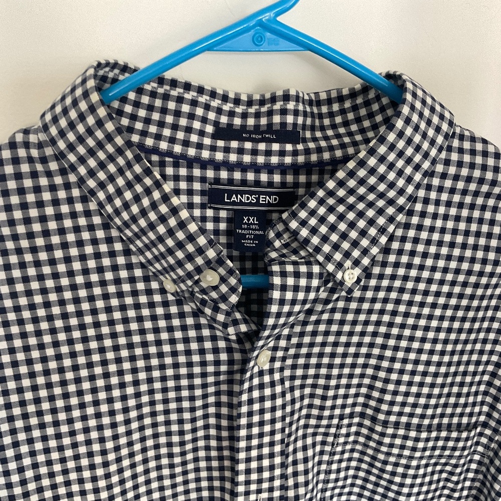 Land’s End men’s checkered button down shirt